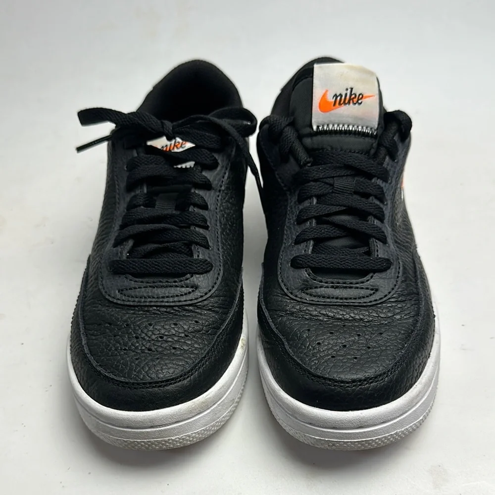 Nike Women’s Nike Court Vintage Premium Sz 7 PreOwned - Picture 4 of 6